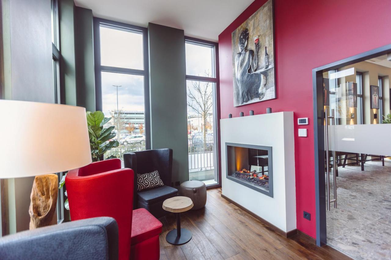 Hotel Libertas Elements Pure Merzhausen Eksteriør billede